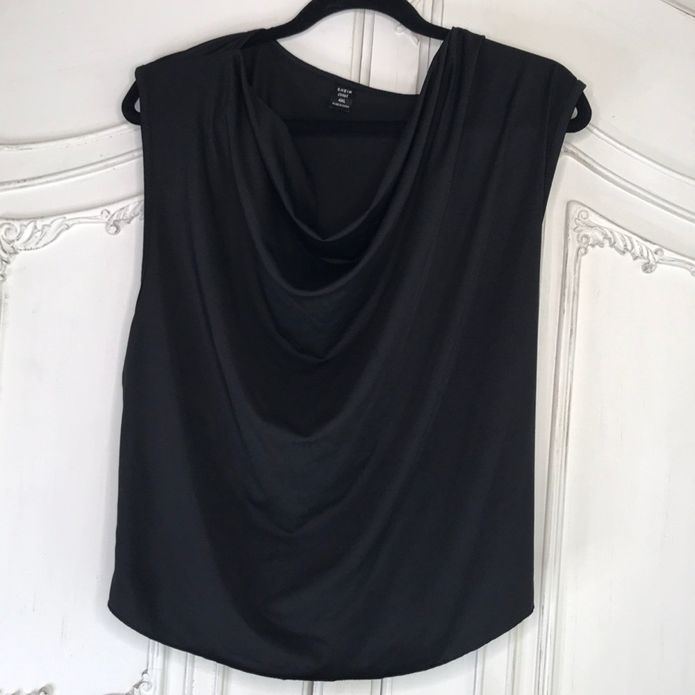 🏵️ donated 6/2026 Plus Size Cowl Neck Tank Top Sz 4x US 20 black capsule item